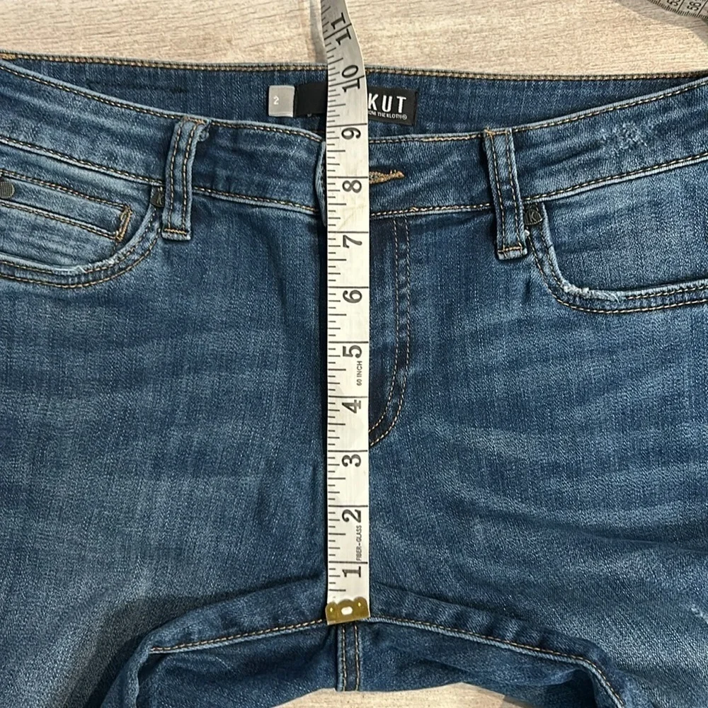 KUT Catherine Boyfriend jeans size 2